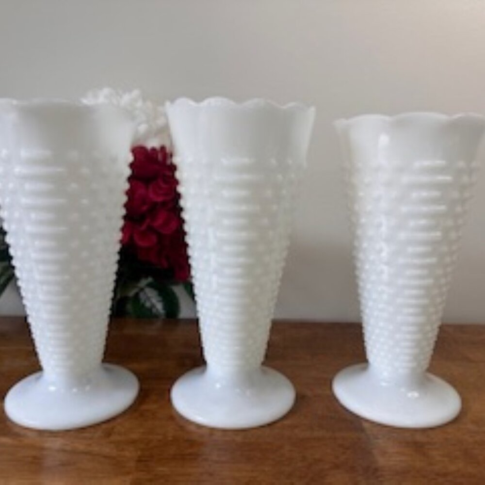 Vintage Milk Glass Hobnail Bud Vases Set of 3 Fenton Style White Pedestal Vases